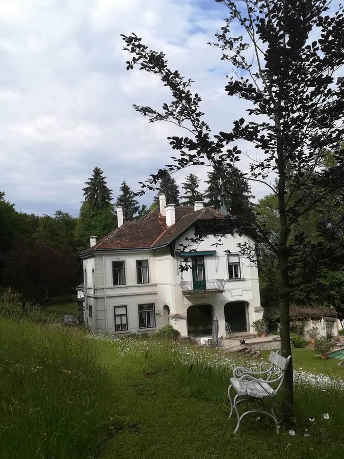 Villa Eisenwerk Wilhelmsburg ภายนอก รูปภาพ